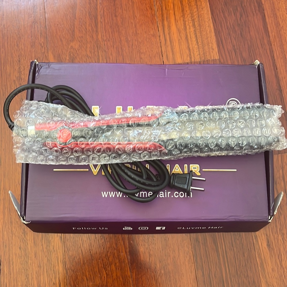 Flat Iron/ Hair Straightener